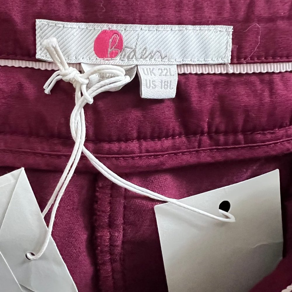 Boden Cranberry Velvet Straight Leg Trousers 18L NWT - Picture 6 of 9